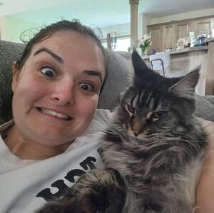 Meet your Posher, Whitney